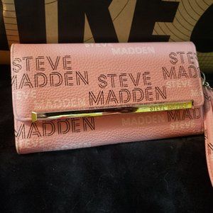 Steve madden pink logo wallet wristlet